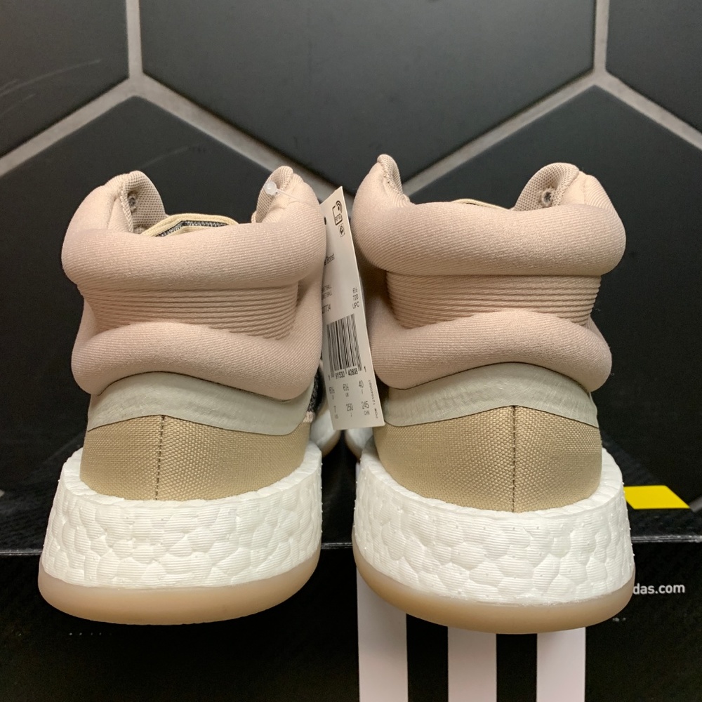 New Adidas Marquee Boost High Trace Khaki Shoes - Picture 4 of 5